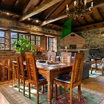 La Casa De La Torre