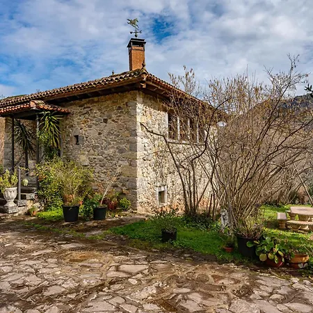 Country house La Casa De La Torre Pedroveya