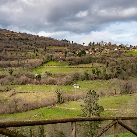 La Casa De La Torre בית כפרי